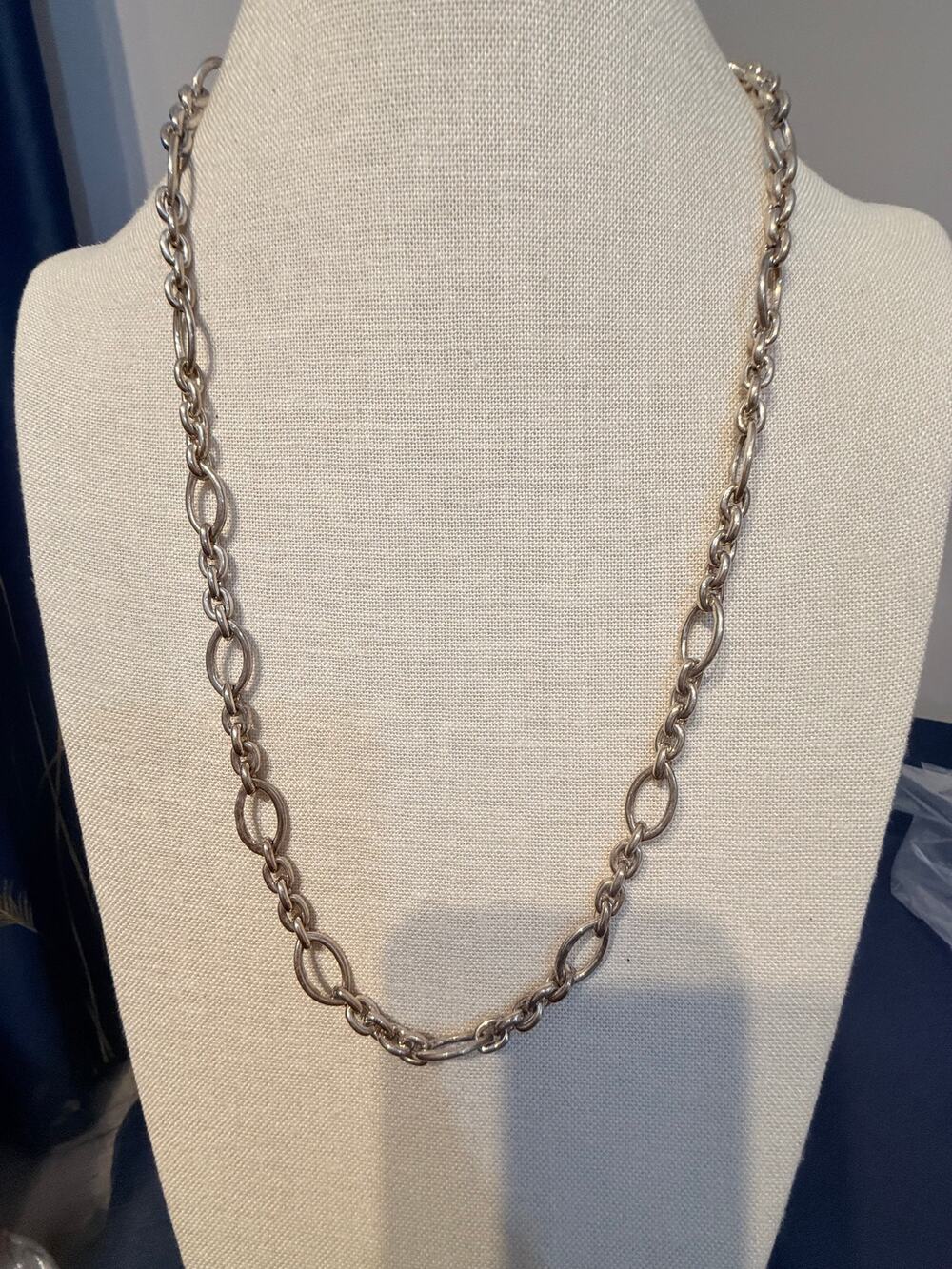 Vintage Silver Tone Oval Link Chain Necklace 28”
